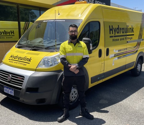 Giorgio’s passion for life on the road with Dad leads him to his own WA service-first career with Hydraulink